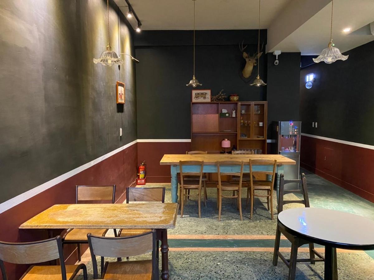 良文旅2館ryou Hotel Vintage - II Tainan Exterior photo